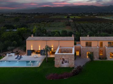 Maison rustique avec piscine à vendre à Santa María del Camí