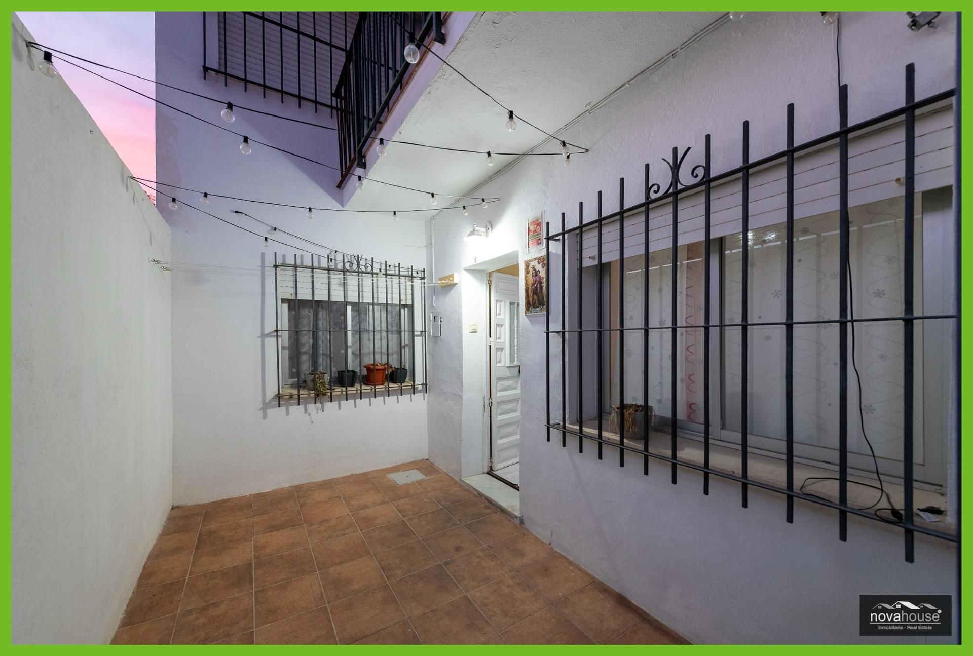 Casa o xalet en venda en Rincón de la Victoria amb Traster