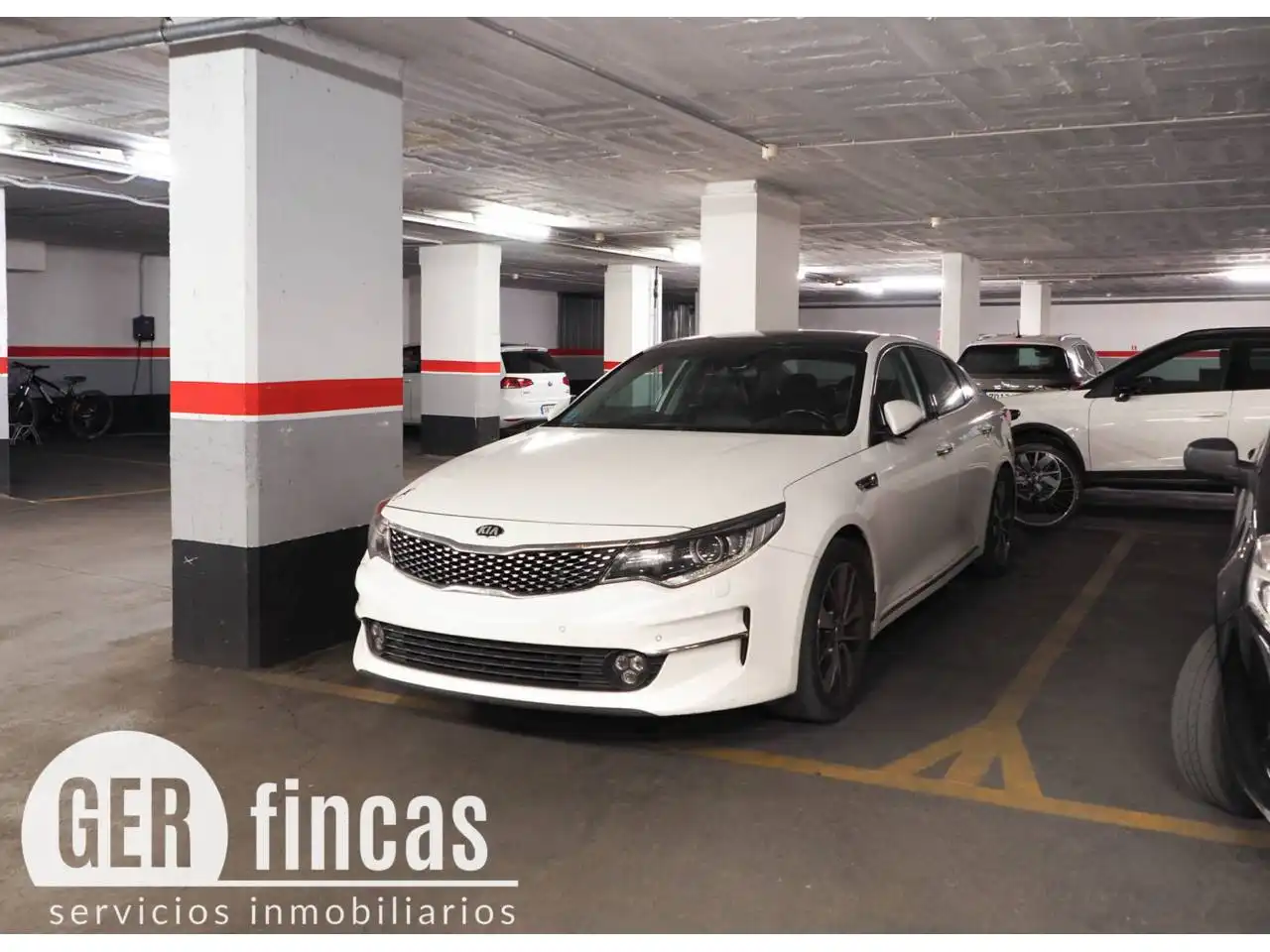 Parking de Piso en venta en Terrassa con Aire acondicionado, Calefacción y Parquet