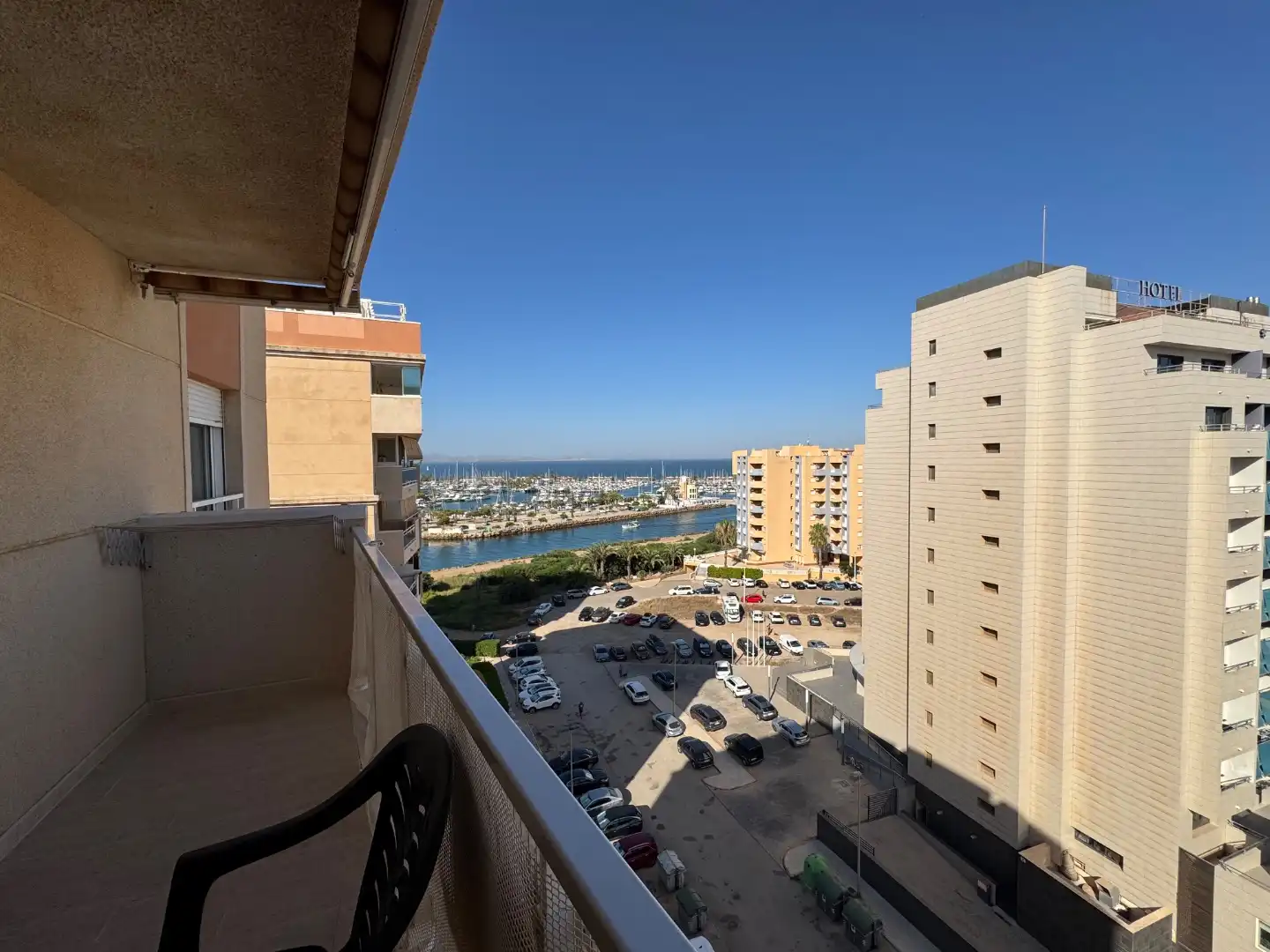 Apartamento con piscina en alquiler en Gran Vía de la Manga 14, imagen 12