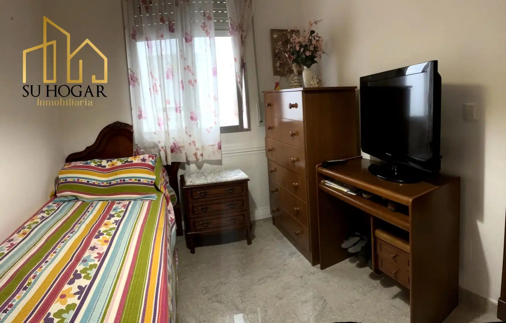 Bedroom of Flat for sale in Rota