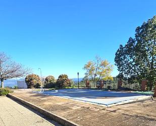 Vista exterior de Casa o xalet en venda en Villaviciosa de Córdoba amb Calefacció, Jardí privat i Traster