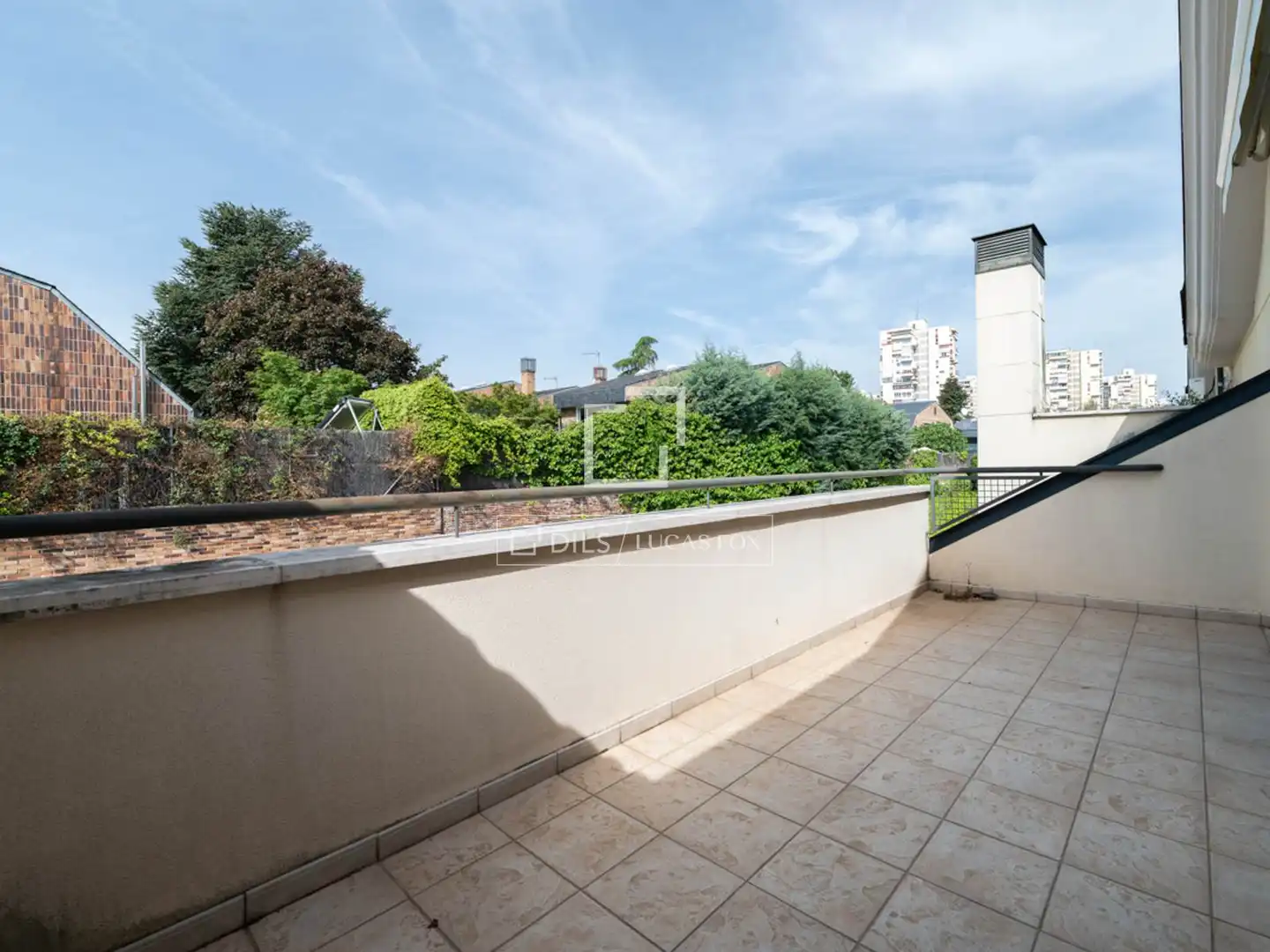 Terraza de Casa o chalet en venta en Madrid con Aire acondicionado, Calefacción y Jardín privado