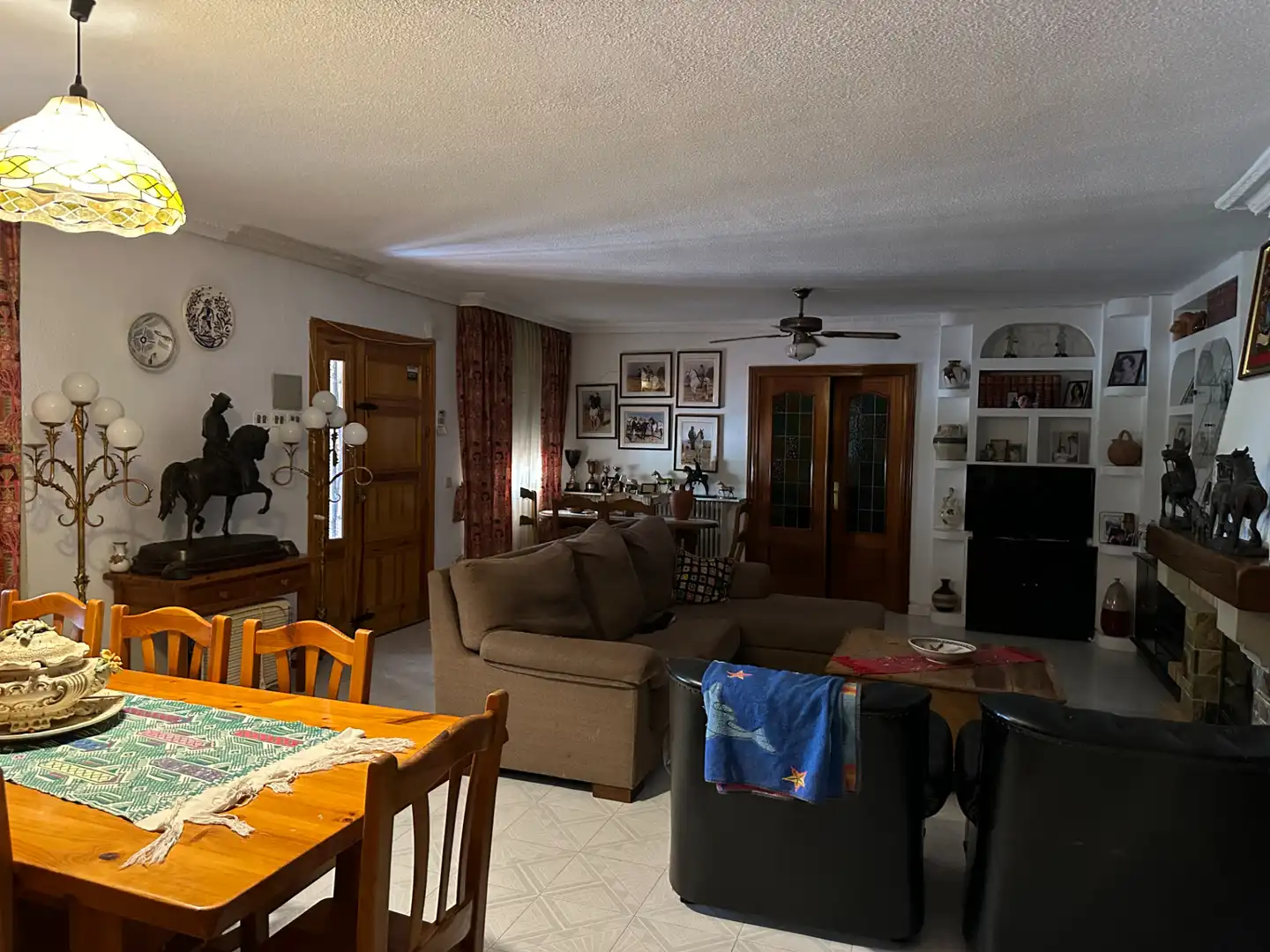 Living room of Country homes for sale in Cubas de la Sagra  with Air Conditioner, Heating and Private garden