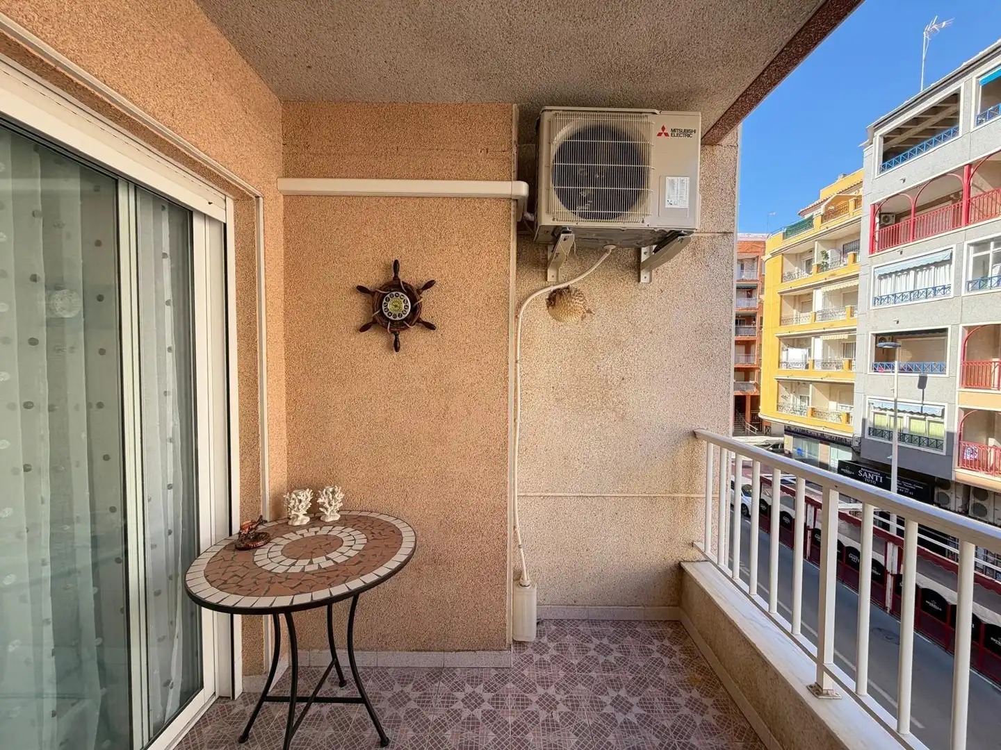 Apartamento con terraza en venta en GOLETA, imagen 32
