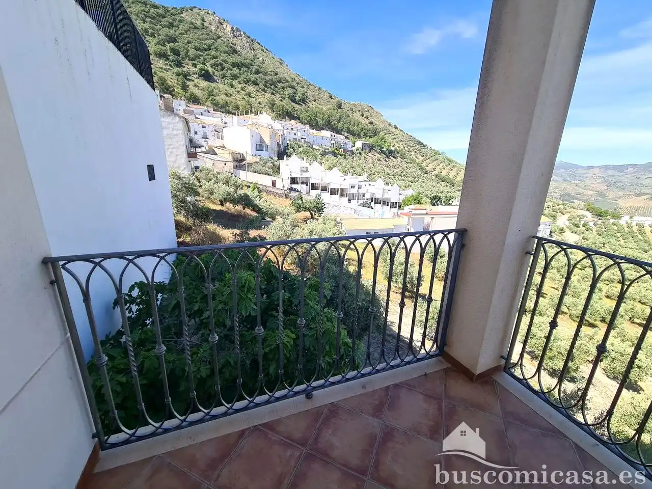 Terrassa de Casa o xalet en venda en Huelma amb Aire condicionat, Calefacció i Jardí privat