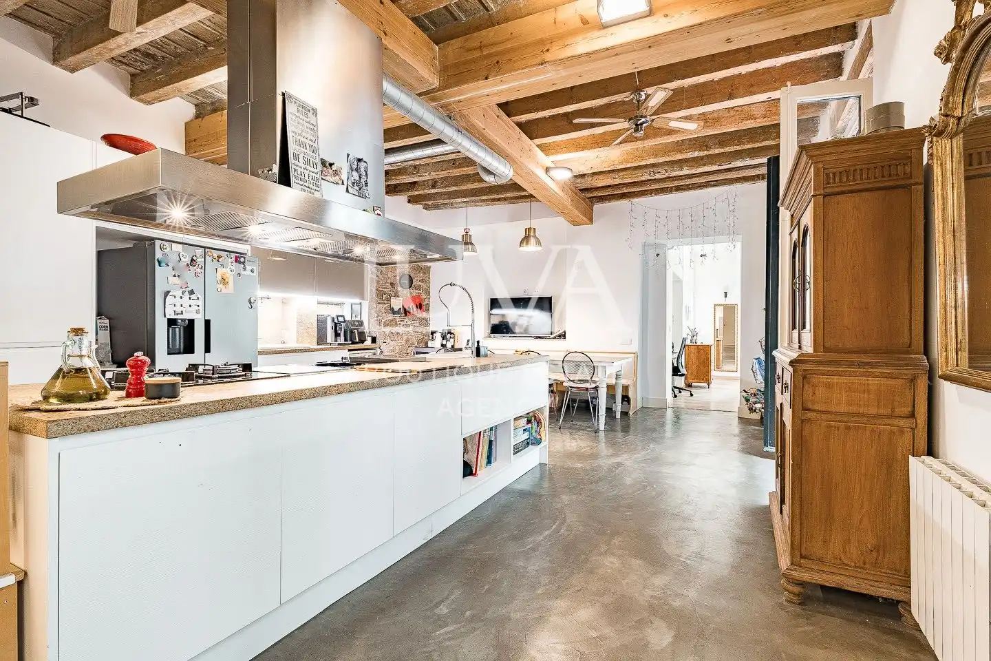 Cocina de Apartamento en venta en Barcelona con Aire acondicionado, Calefacción y Terraza