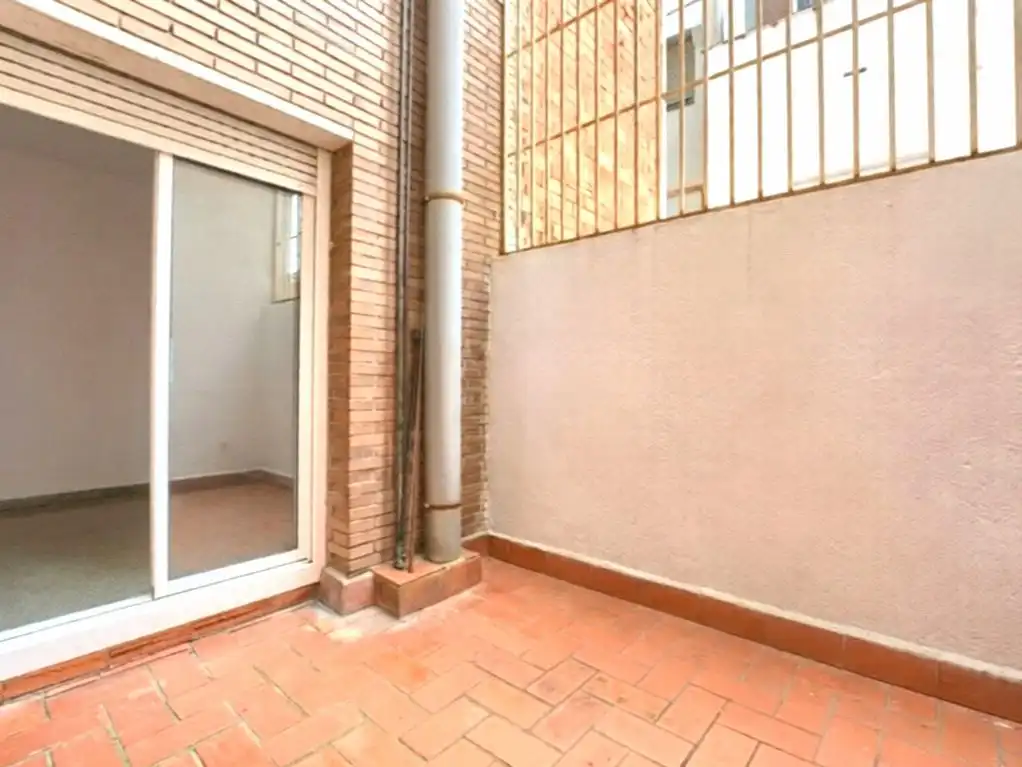 Dúplex amb ascensor en venda a carreterra de esplugues 222, imagen 8