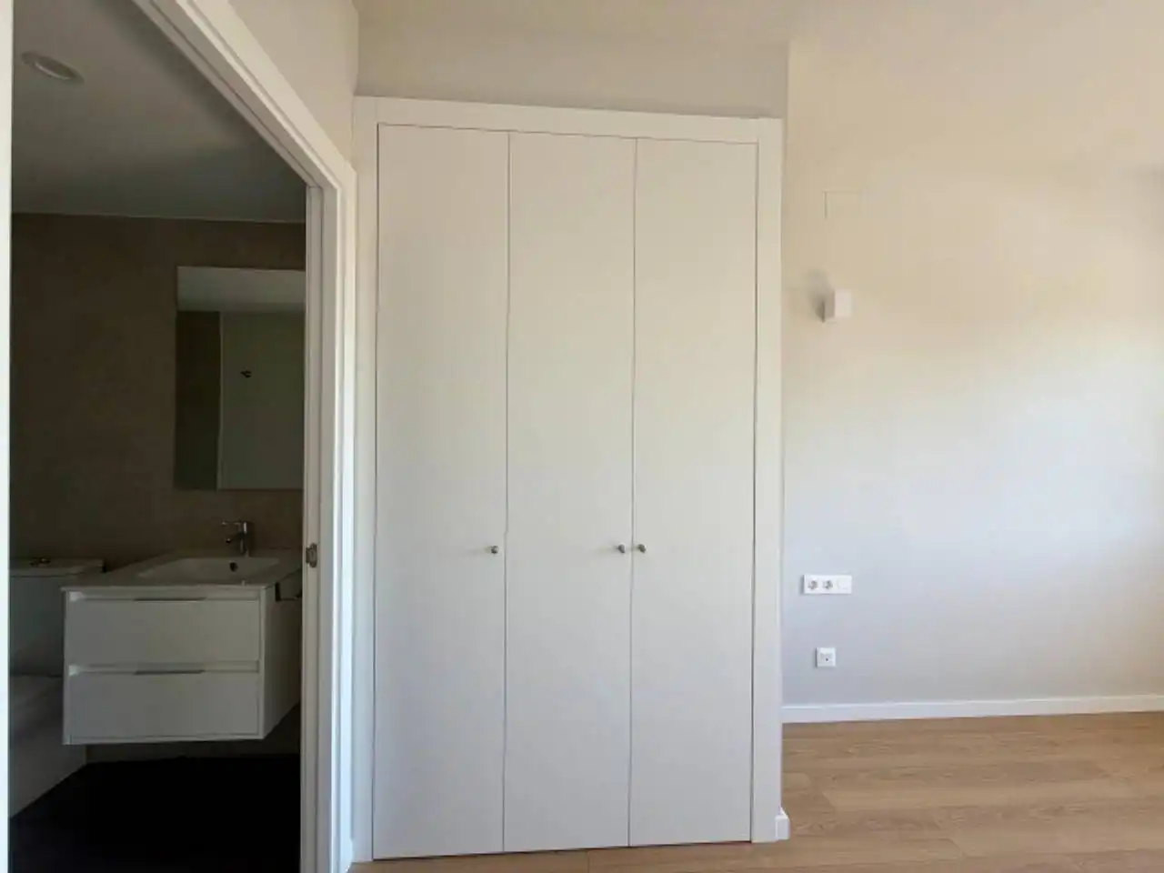 Wohnung zur Miete in Avenida Jaume I, Sant Pere Nord