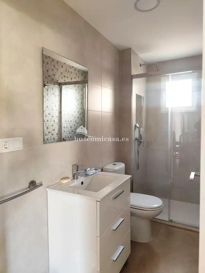 House with garden for sale in Carretera Bailen, imagen 17
