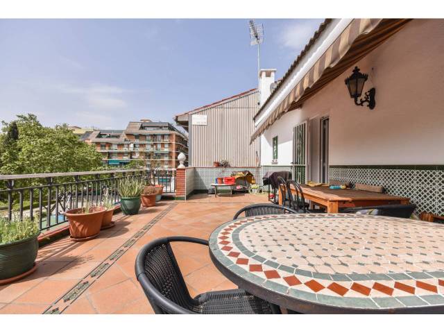 Casa-chalet en Venta en VOLUNTARIS 92 en Sant Miquel