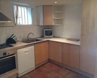 Cuina de Apartament de lloguer en  Pamplona / Iruña amb Calefacció