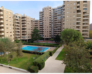 Exterior view of Flat to rent in  Zaragoza Capital  with Terrace