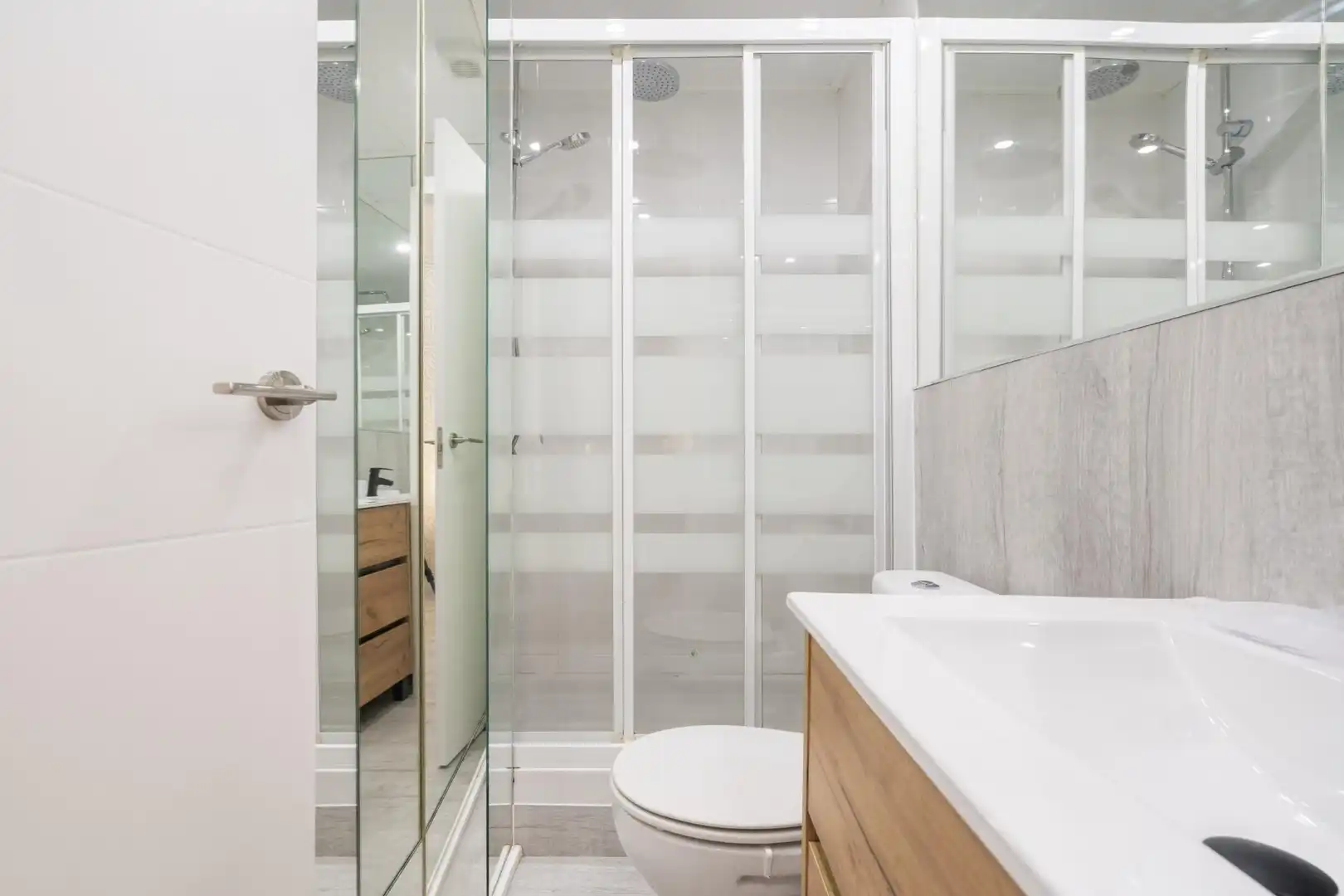 Flat for rent in Carrer TORRENT DE LES FLORS, Vila de Gràcia