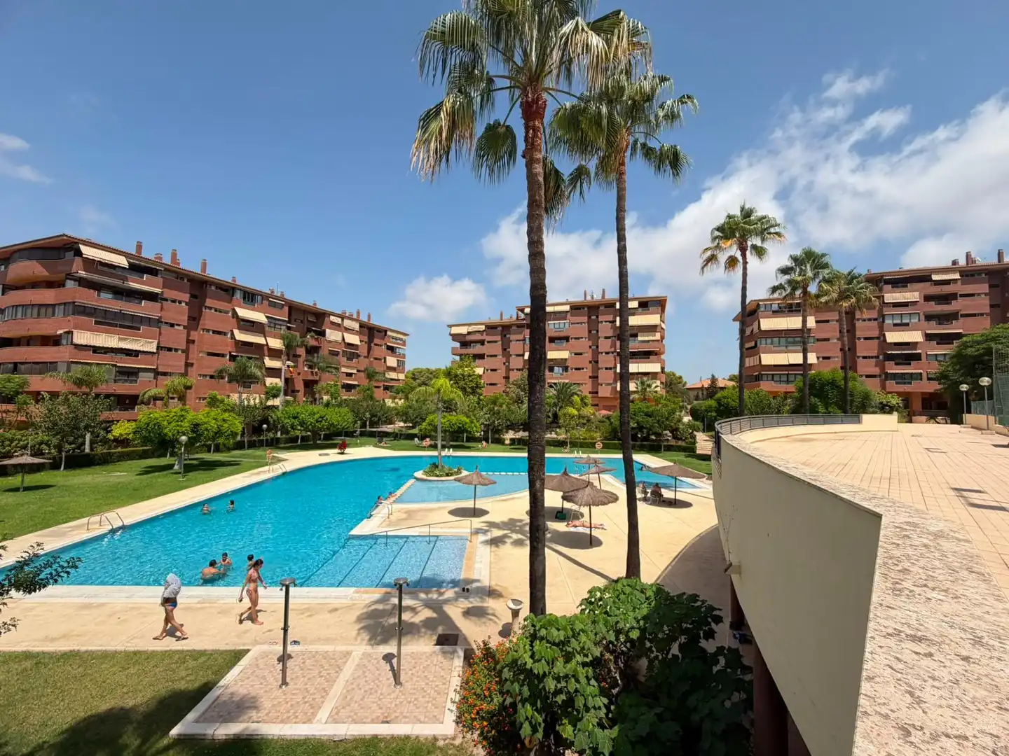 Piscina de Dúplex en venta en Alicante / Alacant con Aire acondicionado, Calefacción y Terraza