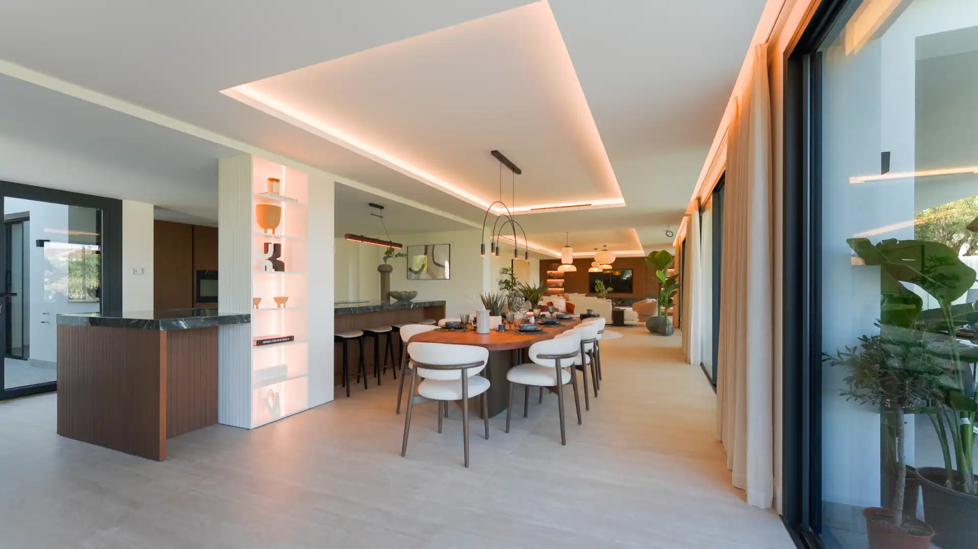 Comedor de Casa o chalet en venta en Marbella con Aire acondicionado, Jardín privado y Terraza