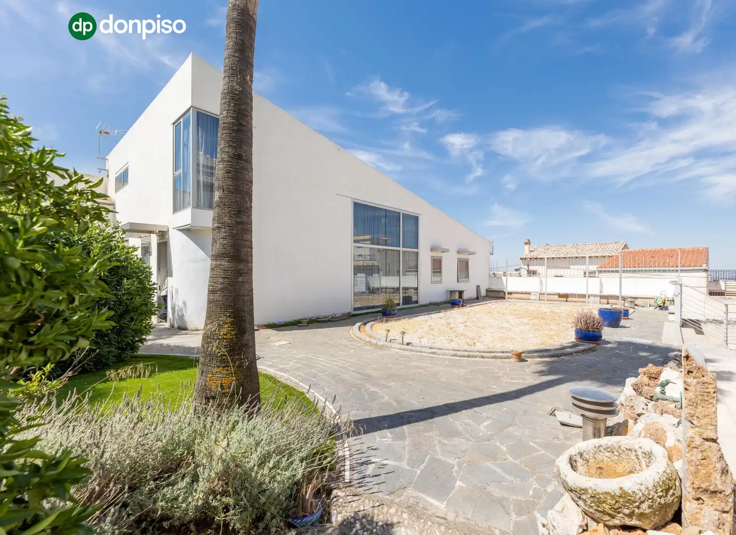 Exterior view of Houses for sale in Granada