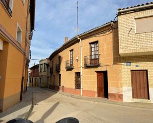 Exterior view of House or chalet for sale in Becerril de Campos