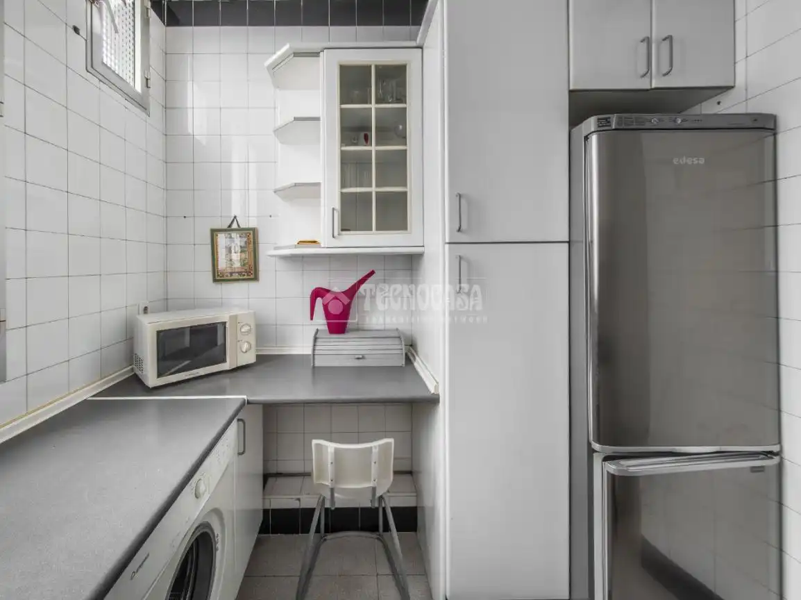 Cocina de Piso en venta en Madrid con Calefacción