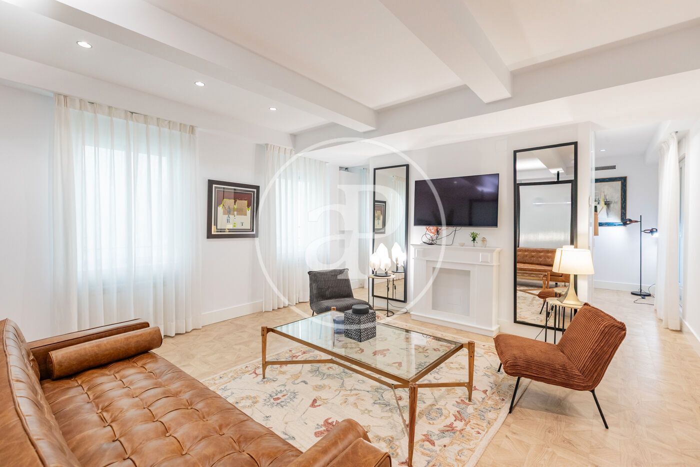 Living room of Flat to rent in  Madrid Capital  with Air Conditioner, Heating and Furnished