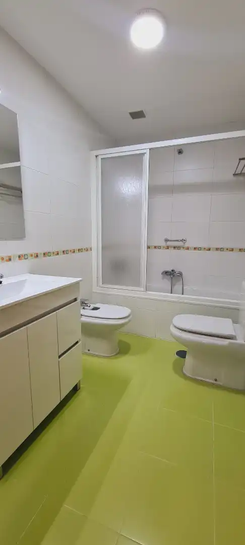 Bathroom of Flat for sale in El Tiemblo   with Heating, Parquet flooring and Storage room