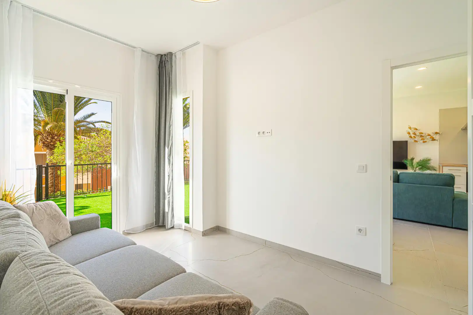 Sala d'estar de Planta baixa en venda en Callao Salvaje - Playa Paraíso