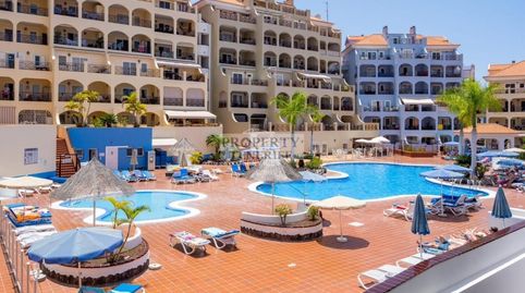 Foto 2 de Apartamento en venta en Los Cristianos, Arona