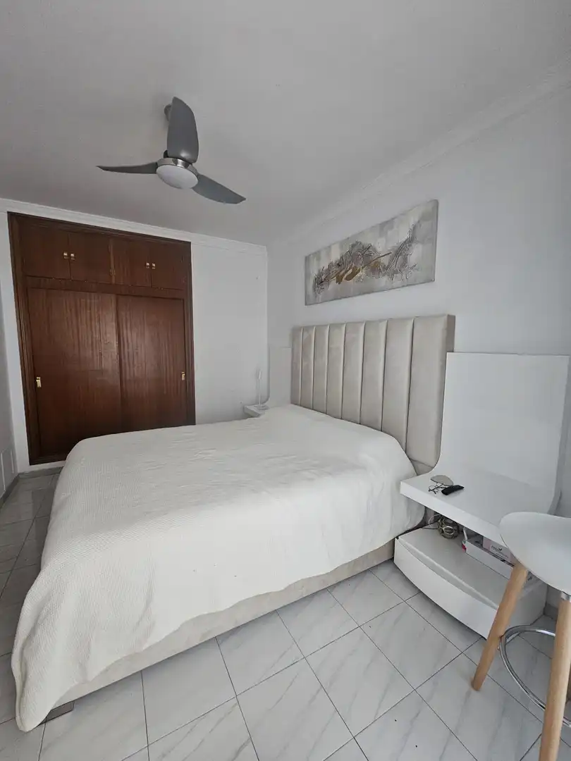 Dormitori de Apartament en venda en Marbella amb Terrassa, Traster i Moblat