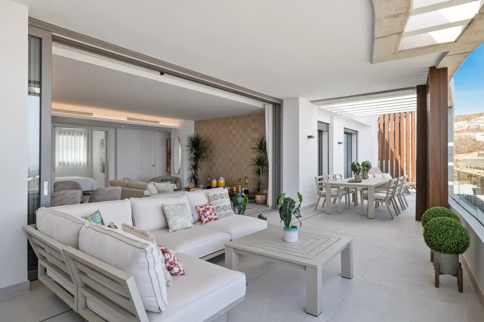 Flat with terrace for sale in La Quinta, imagen 3
