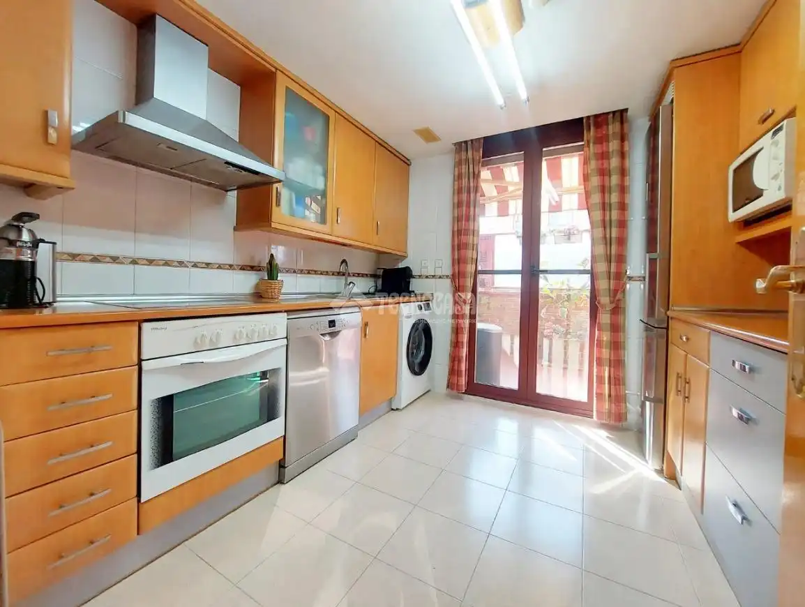 Haus mit Terrasse zum Verkauf in Miralbueno, imagen 11
