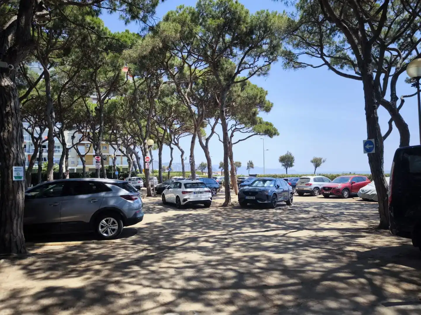 Parkplatz von Dachboden zum Verkauf in Blanes mit Schwimmbad und Balkon
