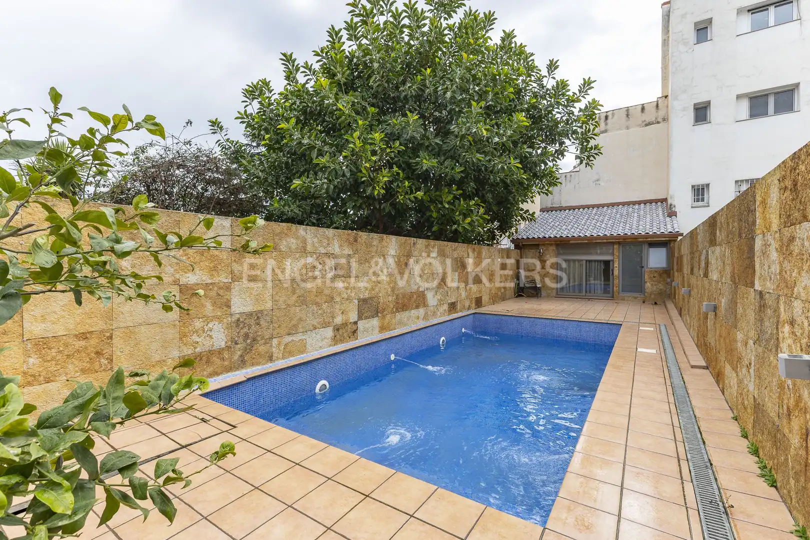 Adosado con terraza en venta en Centre, imagen 2
