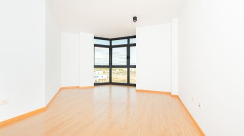 Foto 3 de Piso en venta en Escuela de Vallecas, 12, Ensanche de Vallecas - La Gavia, Madrid Capital