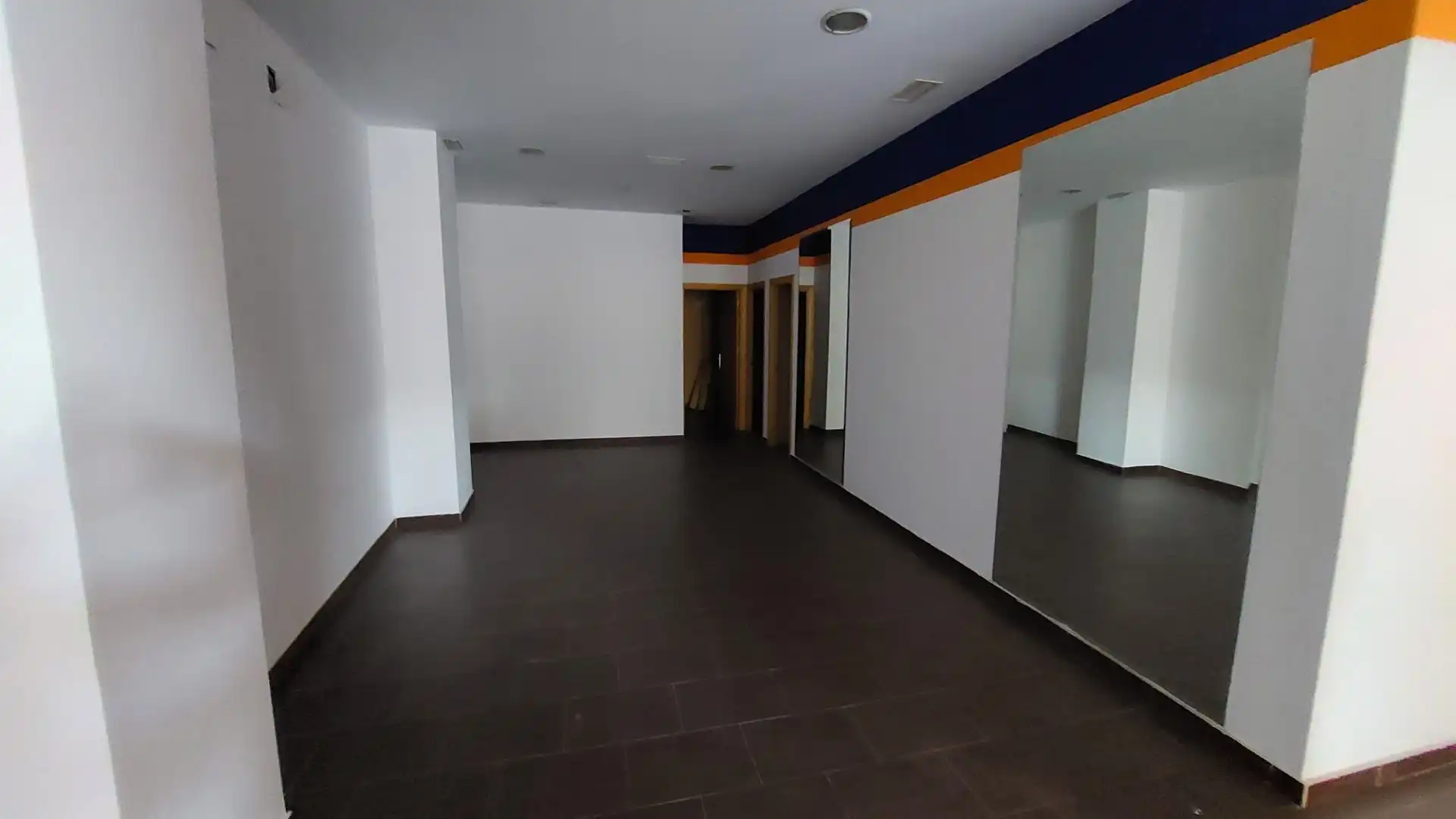 Gewerbefläche zur Miete in Avenida Juan Carlos I 13, imagen 10