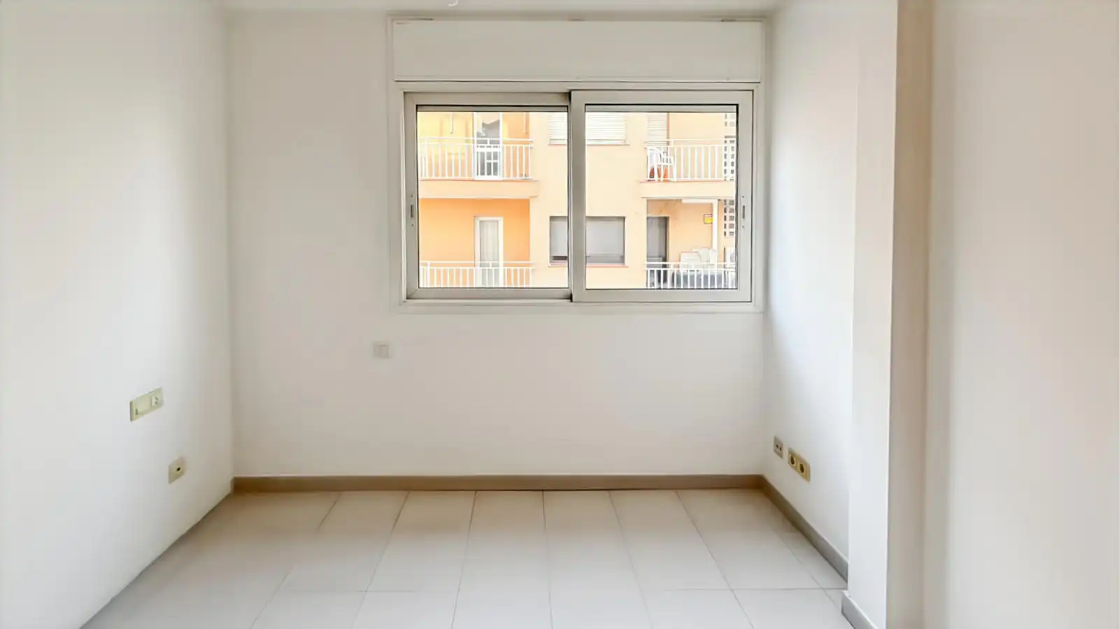 Flat with lift for sale in Centre, imagen 8