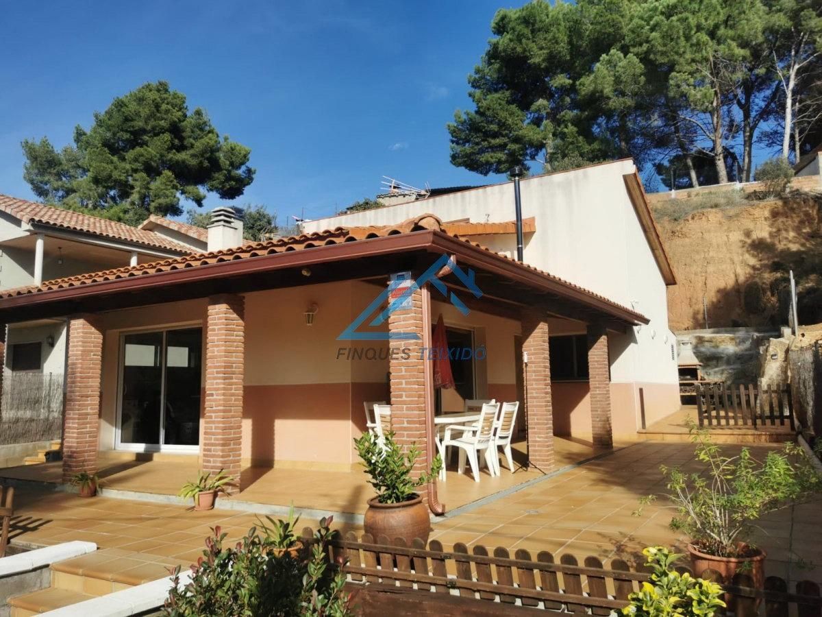 Vista exterior de Casa o xalet en venda en Piera amb Aire condicionat, Jardí privat i Balcó