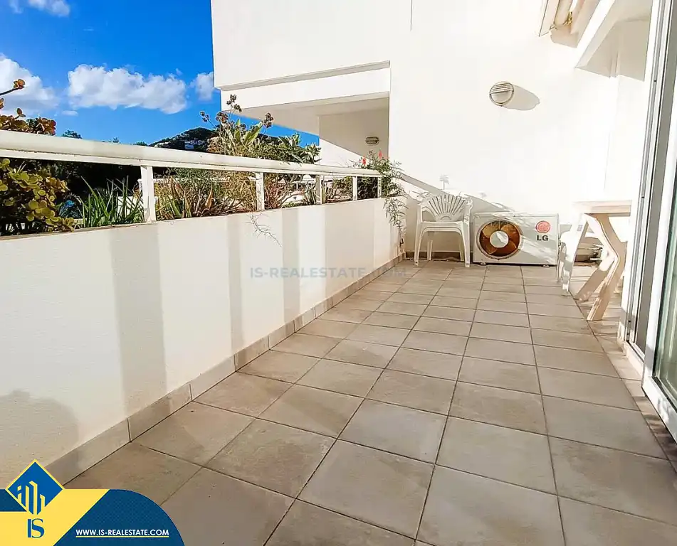 Terraza de Piso en venta en Santa Eulària des Riu con Terraza, Amueblado y Balcón
