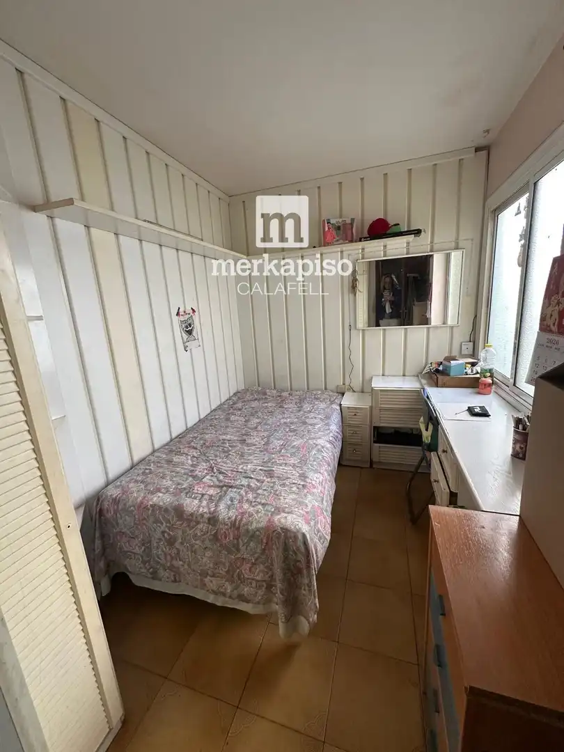 Habitación de Piso en venta en El Prat de Llobregat con Aire acondicionado y Terraza