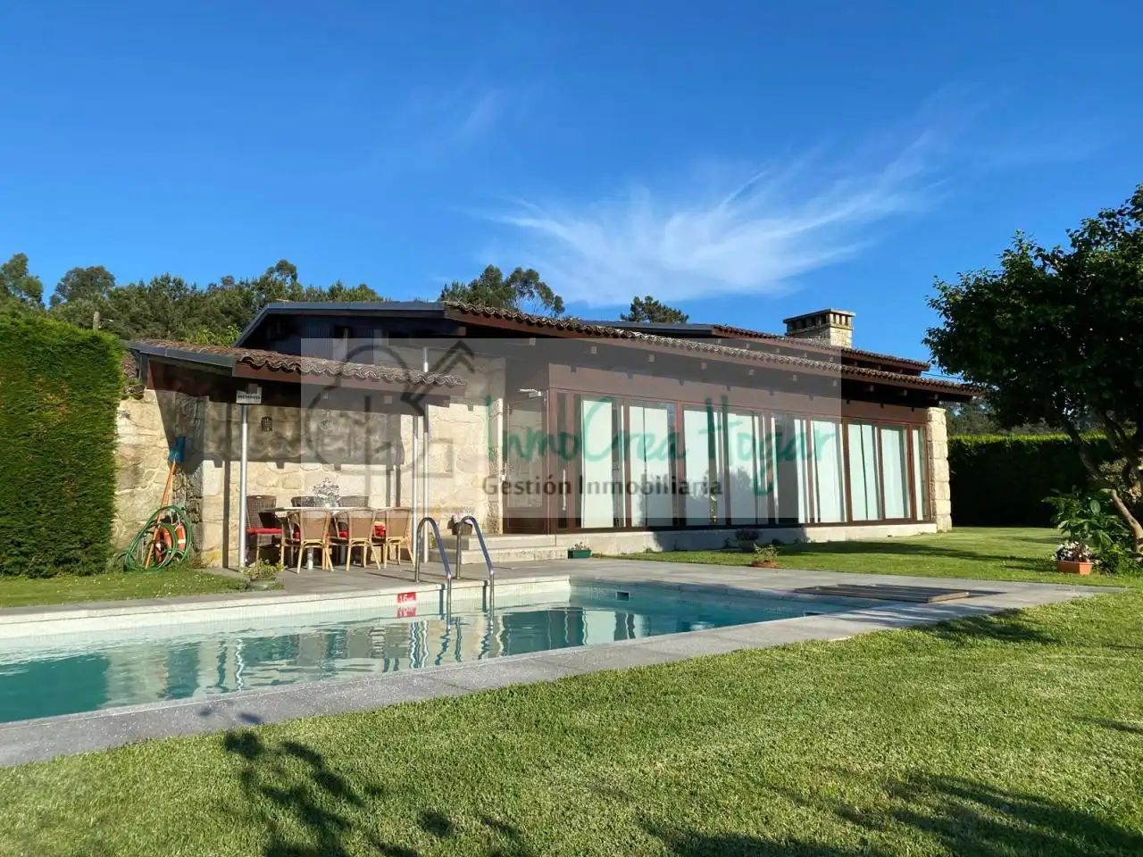 Piscina de Finca rústica en venta en Tomiño con Calefacción, Jardín privado y Terraza
