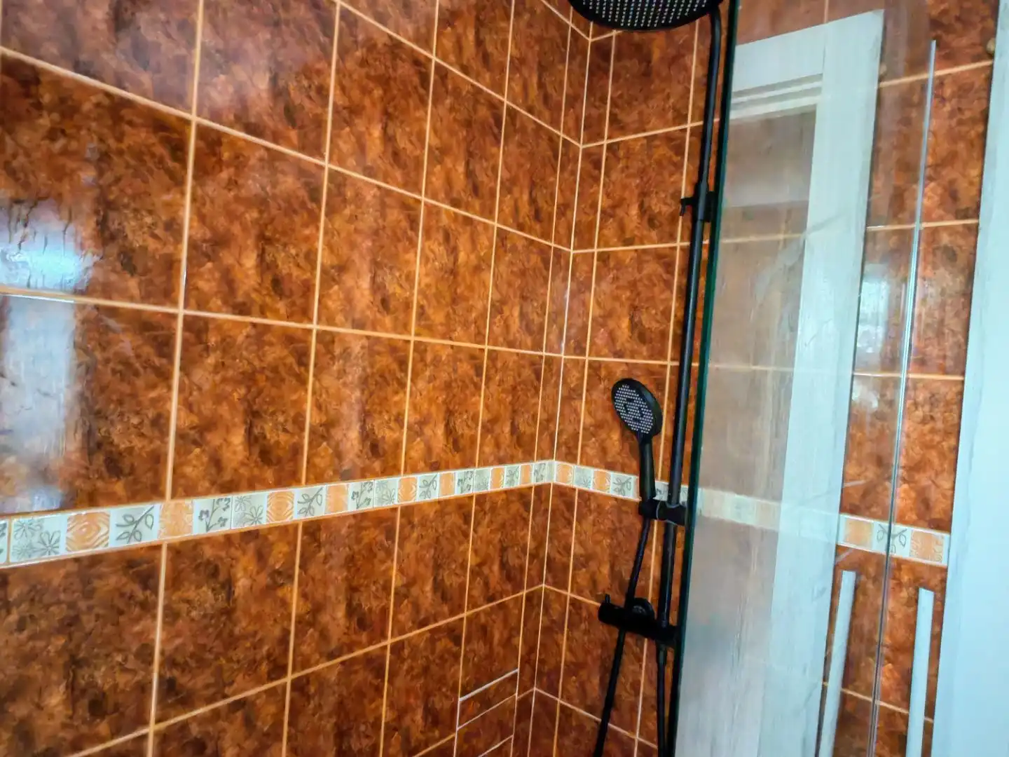 Baño de Piso para compartir en Mazarrón con Aire acondicionado, Calefacción y Jardín privado