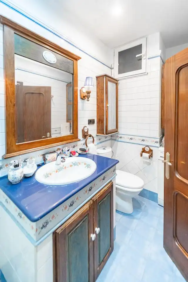 Piso con ascensor en venta en Calle Carreño Miranda, imagen 39