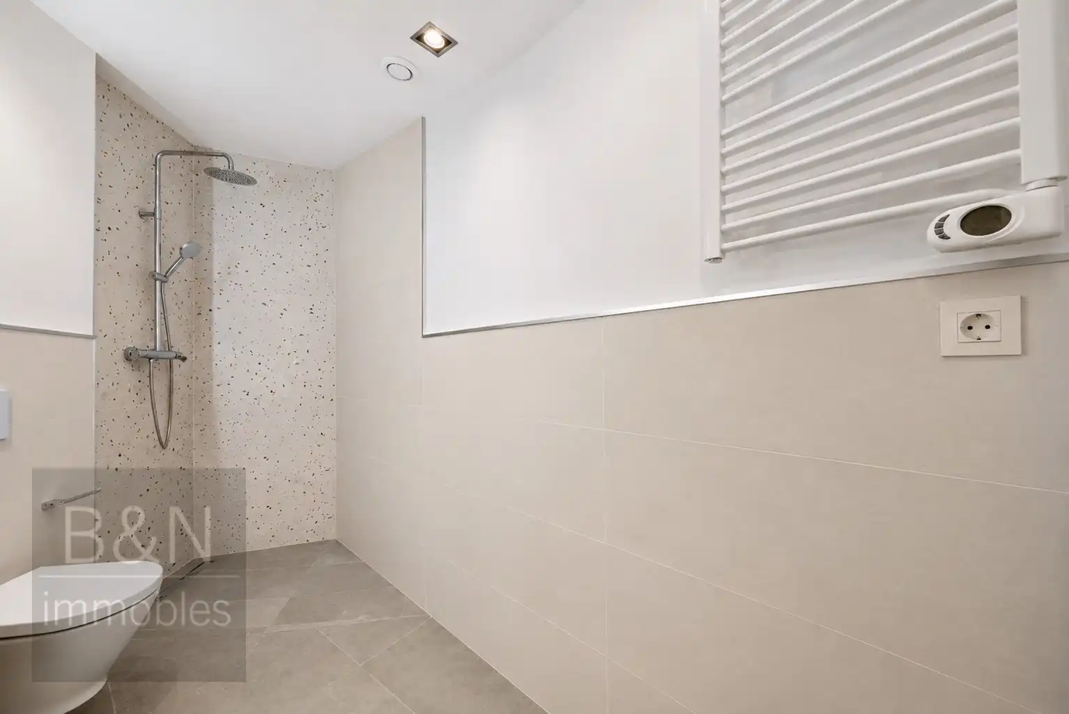 Bany de Loft en venda en Terrassa amb Aire condicionat i Calefacció