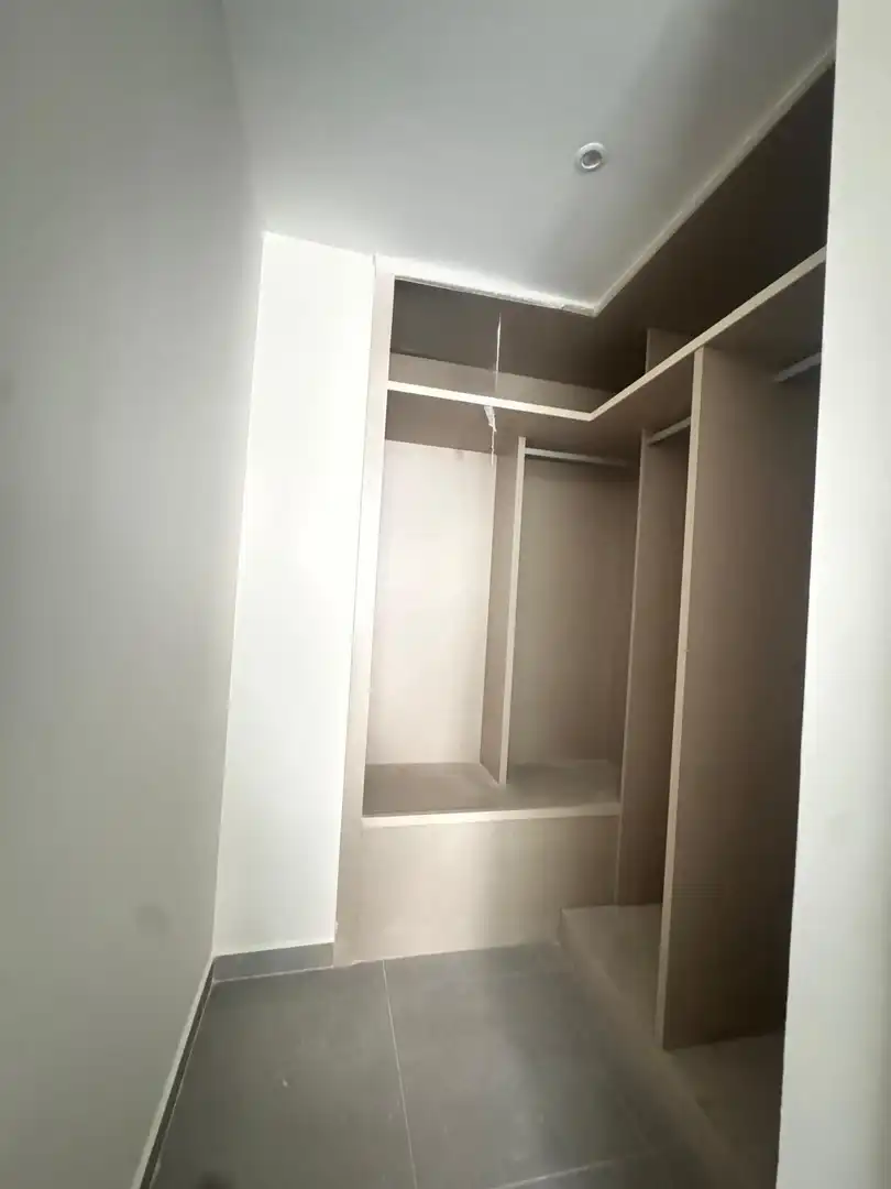 Habitación de Planta baja en venta en Loeches con Calefacción