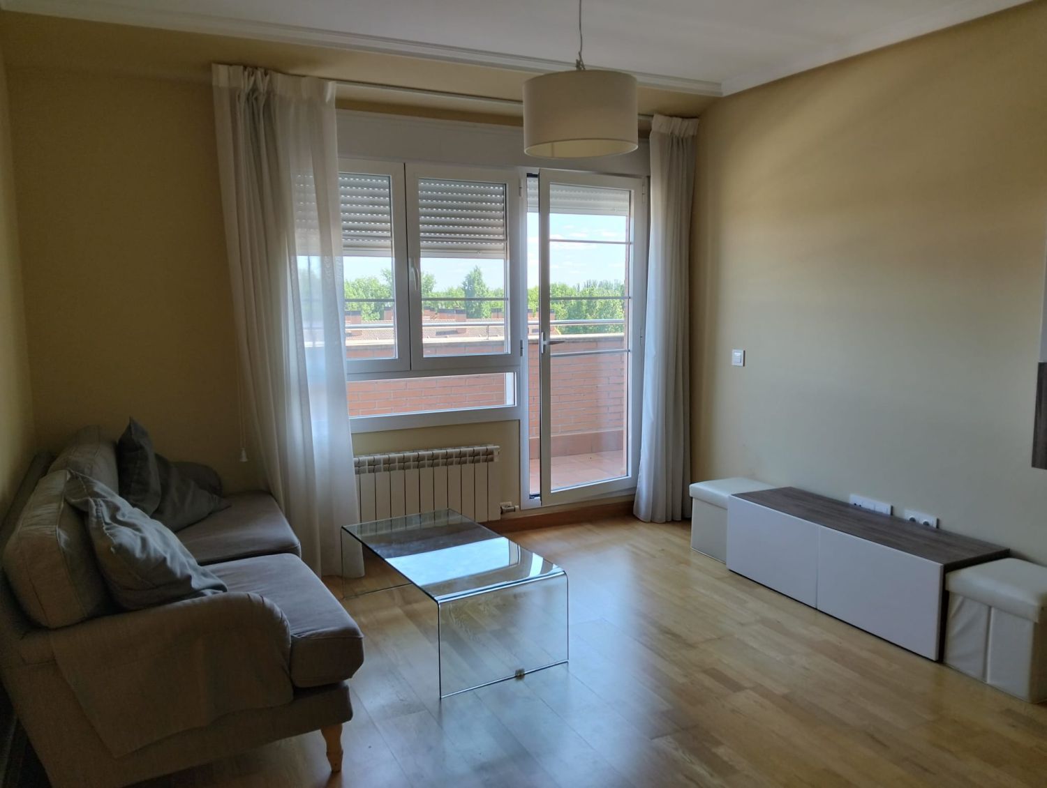 Living room of Attic for sale in Arroyo de la Encomienda  with Heating, Terrace and Storage room