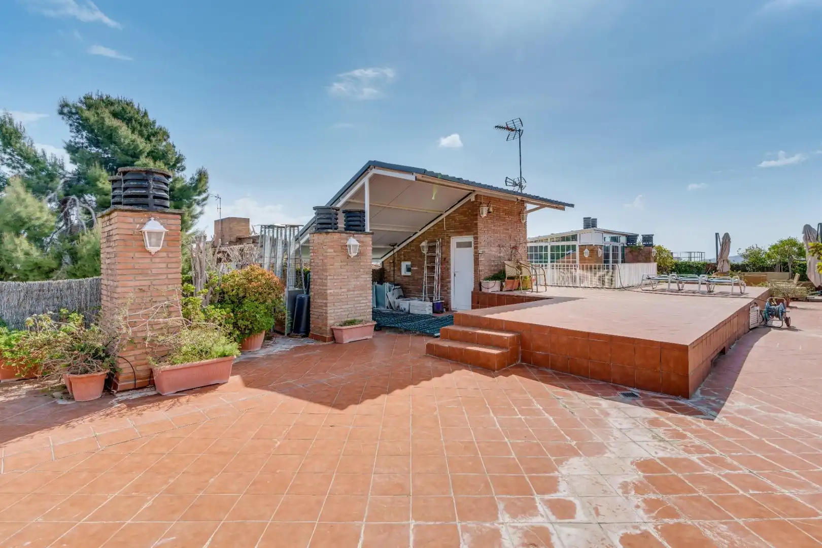 Terrasse von Maisonette zum Verkauf in Barcelona mit Klimaanlage, Parkett und Terrasse