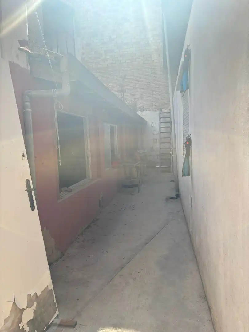 Einfamilien-Reihenhaus zum Verkauf in Valencia mit Klimaanlage, Terrasse und Abstellraum