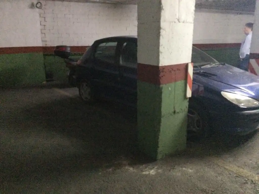 Parkplatz von Garage zum Verkauf in Córdoba