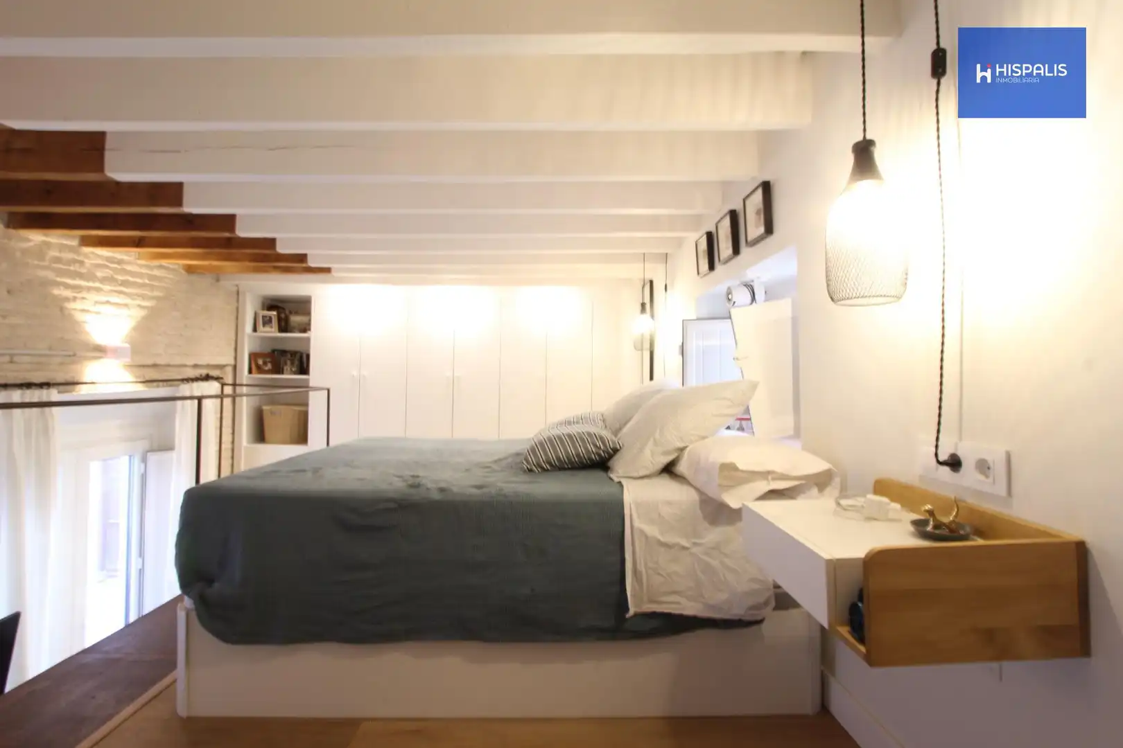 Schlafzimmer von Loft zum Verkauf in Sevilla mit Klimaanlage und Heizung