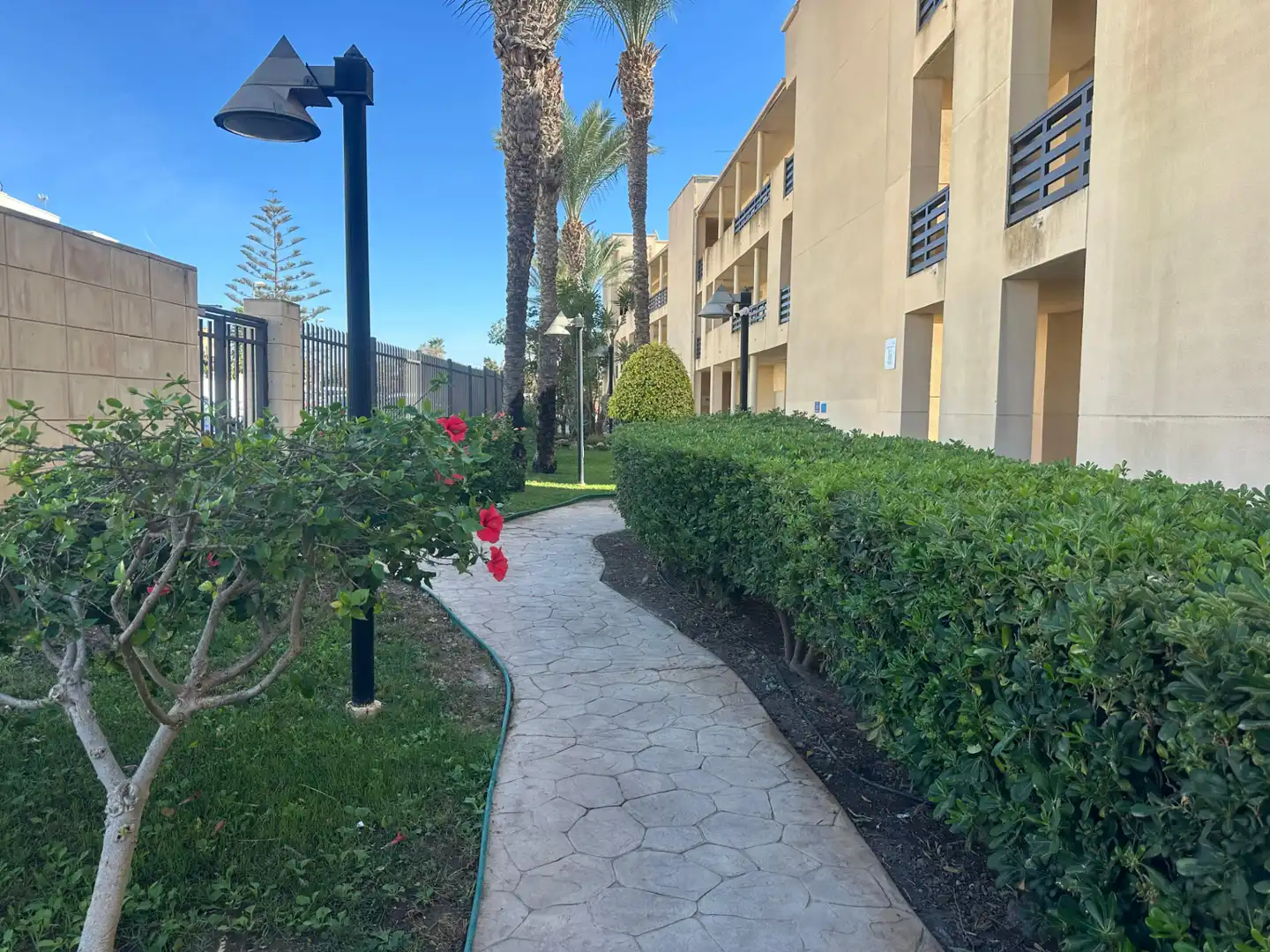 Vista exterior de Apartament en venda en Almería