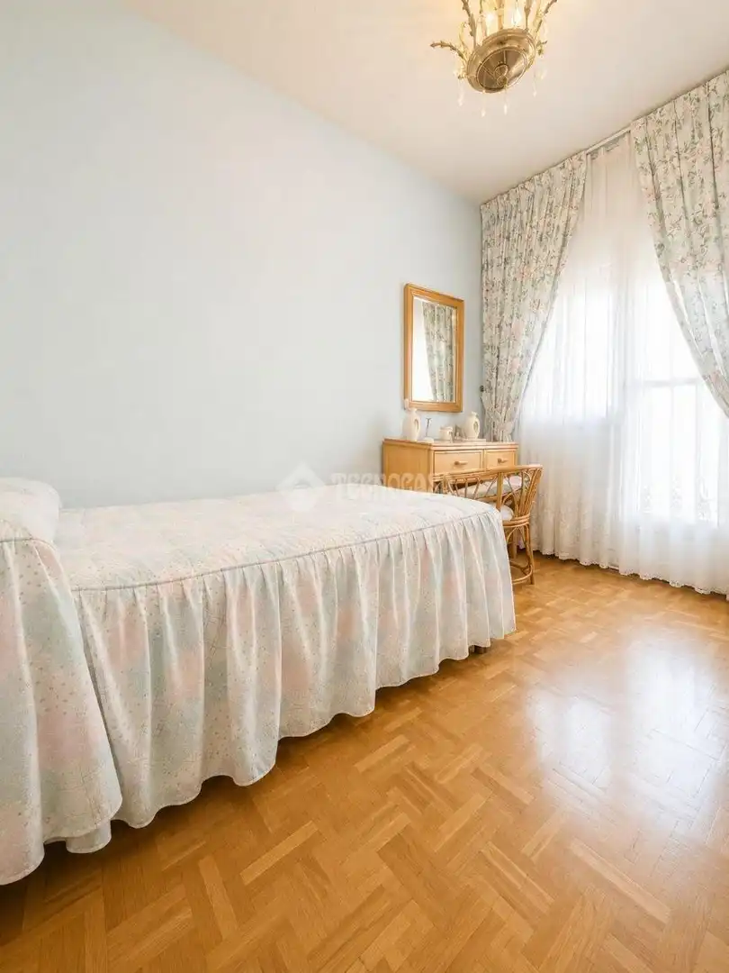 Bedroom of Flat for sale in Fuenlabrada